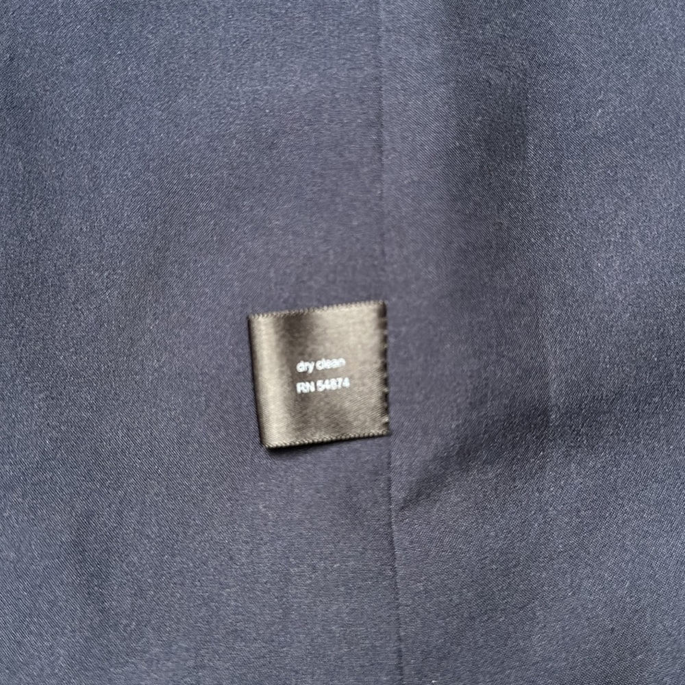The Limited Double-Breasted Blazer Vest - Picture 6 of 10